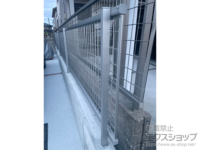 愛知県名古屋市ののフェンス・柵 シンプレオフェンスM2型 縦井桁メッシュ 自由柱施工 施工例