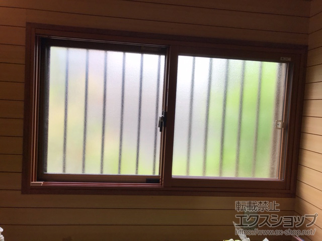 神奈川県横浜市のの玄関ドア、二重窓（内窓） インプラス 引違い窓 2枚建 施工例