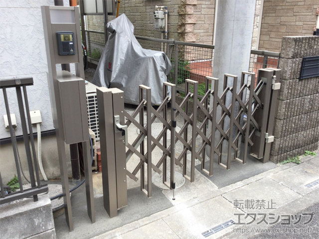 埼玉県越谷市ののカーゲート アルシャインHG ノンキャスター 片開き 170S 施工例