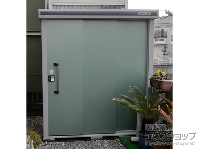神奈川県藤沢市のの物置・屋外倉庫 エルモ 一般型 1870×1520×2120 LMD-1815-EG 施工例