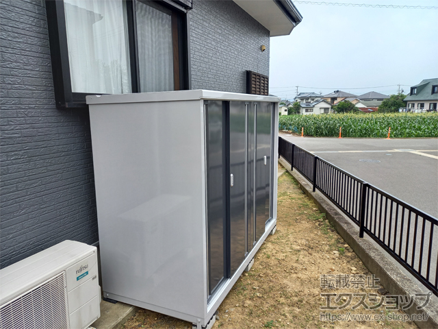 長崎県大村市のの物置・屋外倉庫 シンプリー 一般型 2160×905×1603 MJX-219D-P-CG 施工例