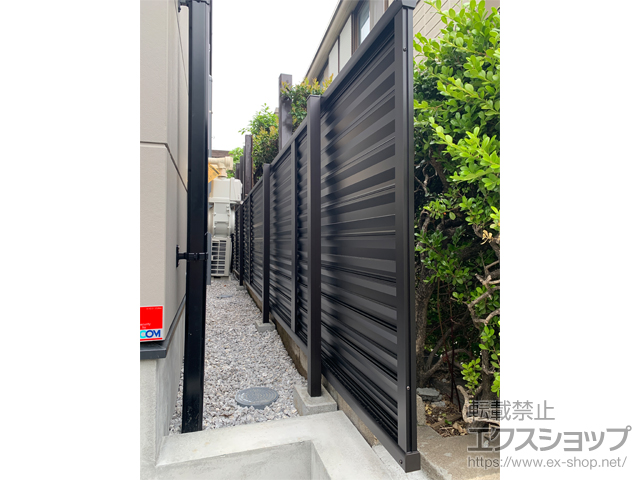 東京都目黒区ののフェンス・柵 ミエーネフェンス 目隠しルーバータイプ　自由柱施工 施工例