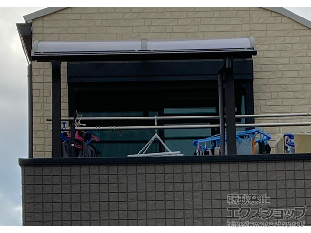 東京都練馬区ののバルコニー・ベランダ屋根 プレシオステラスII R型 屋根タイプ 単体 積雪〜20cm対応 施工例