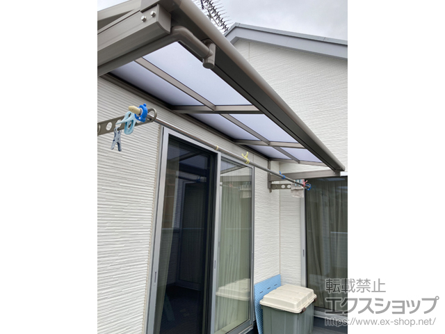 神奈川県横浜市ののバルコニー・ベランダ屋根 スピーネ F型 ルーフタイプ 単体 積雪〜20cm対応 施工例