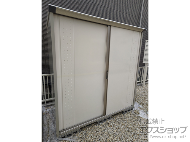 三重県鈴鹿市のの物置・屋外倉庫 グランプレステージジャンプ 1879×900×1900 GP-199A-F-SW 施工例