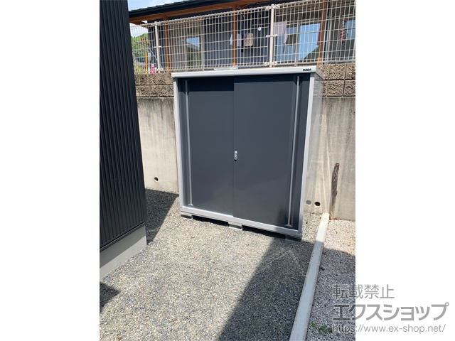 大分県佐伯市のの物置・屋外倉庫 シンプリー 一般型 1740×905×1903 MJX-179E-P-CG 施工例