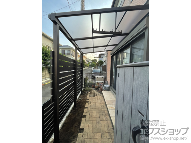 神奈川県横浜市ののテラス屋根 ソラリア F型 テラスタイプ 単体 積雪〜20cm対応 施工例