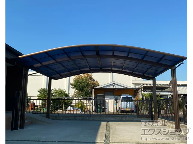 熊本県熊本市のYKKAPのカーポート レイナツインポートグラン 積雪〜20cm対応+水平式物干し 施工例