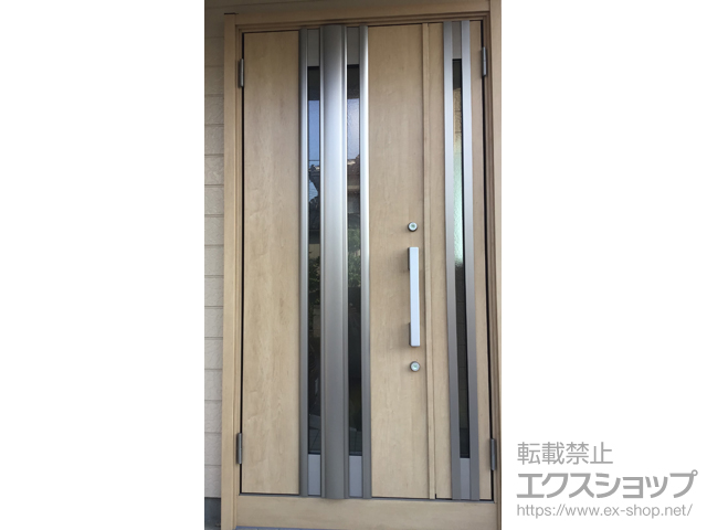 新潟県新発田市のの二重窓（内窓） リシェント玄関ドア3 断熱K4仕様 親子仕様(ランマ無)外観左吊元 G77型 ※手動仕様 施工例