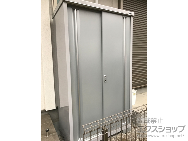 東京都立川市のの物置・屋外倉庫 シンプリー 一般型 1100×615×1903 MJX-116E-P-PS 施工例