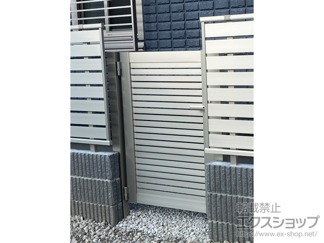愛知県一宮市のの門扉 シンプレオ門扉3型 横太格子 片開き 門柱使用 施工例
