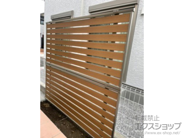 神奈川県海老名市ののフェンス・柵 ルシアスフェンスF04型 横板 木目カラー 2段支柱 自立建て用（パネル2段） 施工例