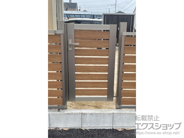 茨城県取手市のの門扉 開き門扉AB ウッディYS3型 片開き　柱使用 施工例