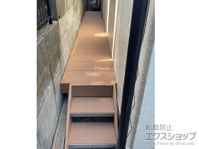 千葉県船橋市ののウッドデッキ マージウッドデッキ+ステップ Sタイプ 施工例