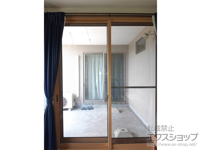 宮崎県児湯郡都農町のの二重窓（内窓） インプラス 開き窓 外観右吊元 施工例