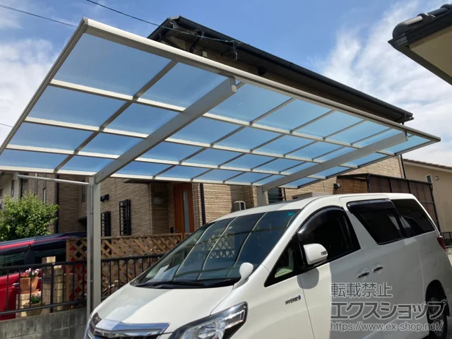 岡山県笠岡市のYKKAPのカーポート エフルージュ FIRST 積雪〜20cm対応 施工例