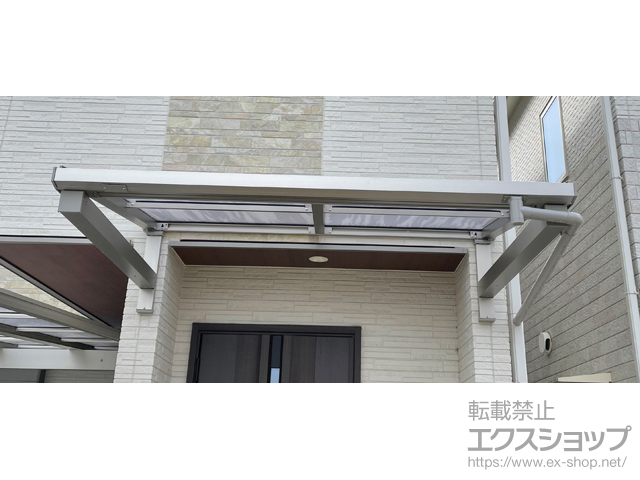 兵庫県神戸市ののテラス屋根 ソラリア F型 ルーフタイプ 単体 積雪〜20cm対応 施工例