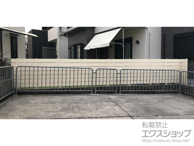 大阪府和泉市ののフェンス・柵 プラドoneフェンス ジョイントあり仕様 板材7段 板隙間　10mm 施工例