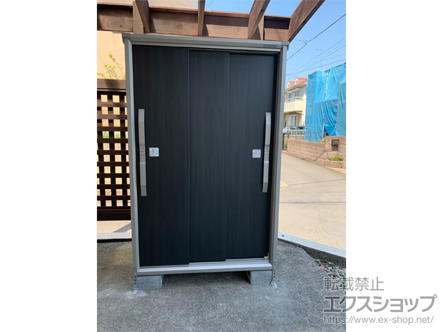 神奈川県横浜市のの物置・屋外倉庫 エスモ 一般型 1065×674×1613 ESF-1006D-WE 施工例