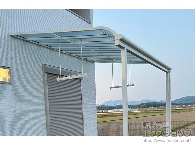 福岡県嘉麻市ののテラス屋根 スピーネ R型 テラスタイプ 単体 積雪〜20cm対応 施工例