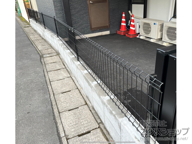 鹿児島県鹿児島市ののフェンス・柵 ハイグリッドフェンスUF8型 フリーポールタイプ 施工例