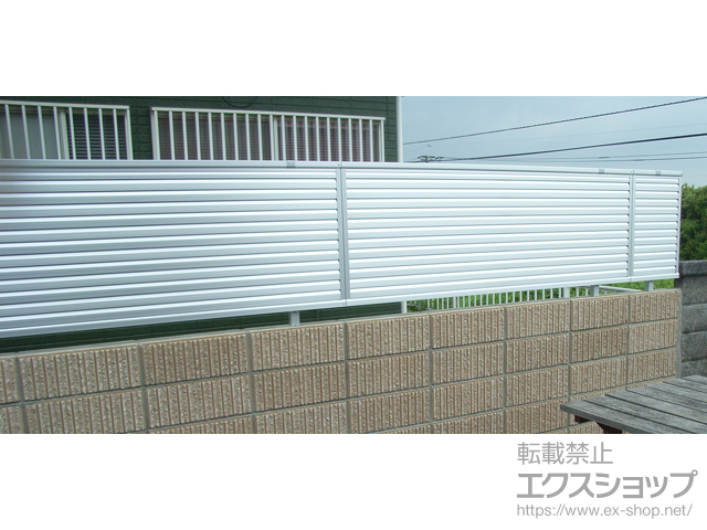 福岡県北九州市ののフェンス・柵 ミエーネフェンス 目隠しルーバータイプ 自由柱施工 施工例