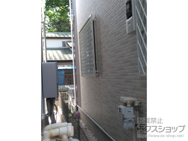 埼玉県さいたま市のLIXIL リクシル（トステム）の面格子・窓格子 アルミ面格子 ヒシクロス 施工例