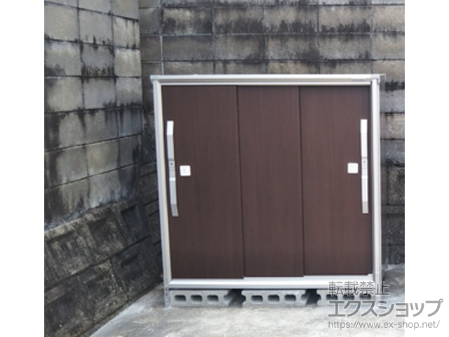 長崎県西彼杵郡長与町のの物置・屋外倉庫 エスモ 一般型 1350×774×1313 ESF-1307G-WC 施工例