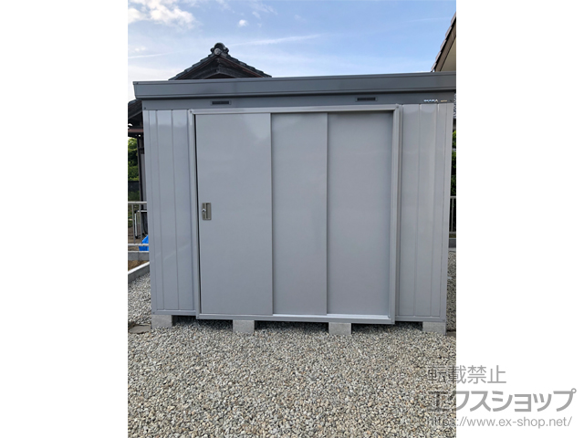 三重県鈴鹿市のの物置・屋外倉庫 断熱物置 ネクスタプラス 扉タイプ 一般型 2630×2210×2075 NXP-60ST-MG 施工例