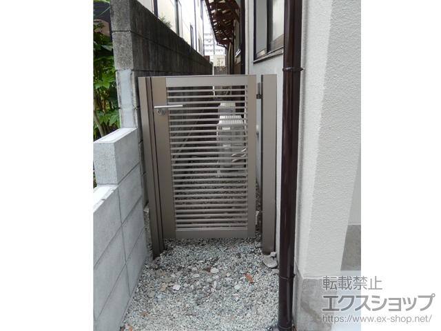愛媛県西条市のの門扉 【特注】開き門扉AB YR2型 片開き 柱使用 施工例