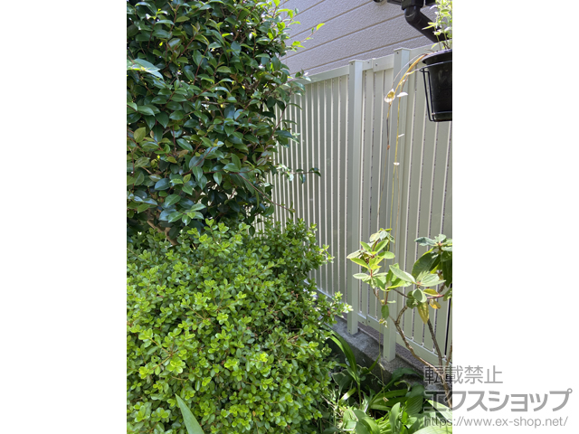 千葉県流山市ののフェンス・柵 フェンスAB TS1型 縦スリット1 フリーポールタイプ 施工例