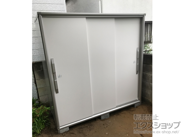 千葉県市川市のの物置・屋外倉庫 エスモ 一般型 1950×924×1913 ESF-1909A-TW 施工例