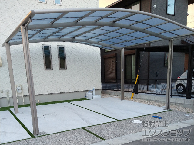 三重県四日市市ののカーポート ネスカR (ラウンドスタイル) ワイド 積雪〜20cm対応 施工例
