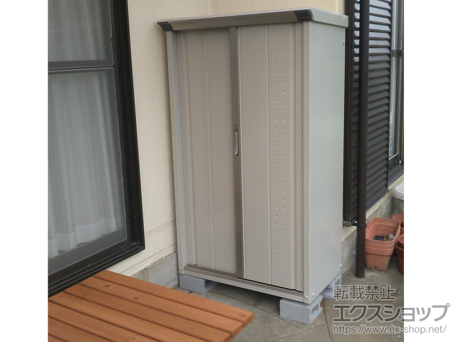 神奈川県横浜市のの物置・屋外倉庫 グランプレステージジャンプ 920×530×1600 GP-95B-T-MW 施工例