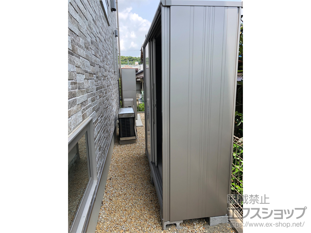 三重県四日市市のの物置・屋外倉庫 エスモ 一般型 1950×674×1913（ESF-1906A） ESF-1906A-TW 施工例