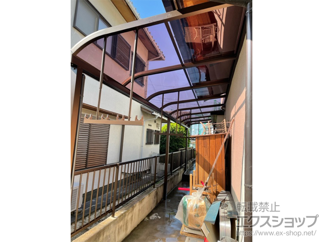 大阪府岸和田市ののテラス屋根 ソラリア R型 テラスタイプ 連棟 積雪〜20cm対応 施工例