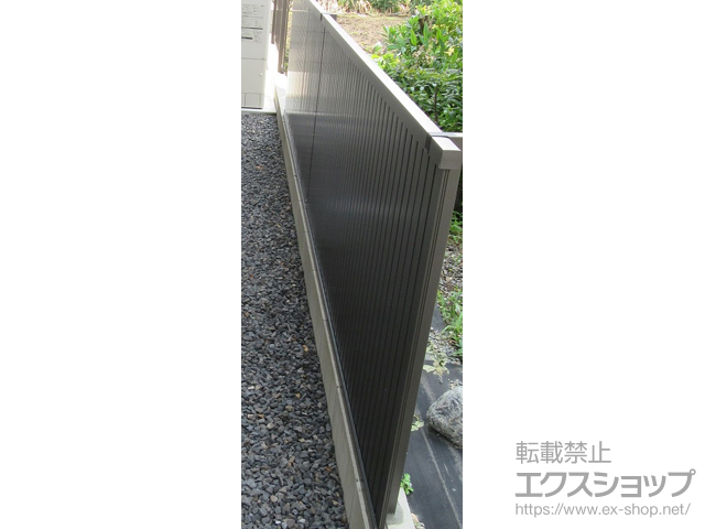 岐阜県美濃加茂市ののフェンス・柵 フェンスAB TM1型 縦目隠し フリーポールタイプ 施工例