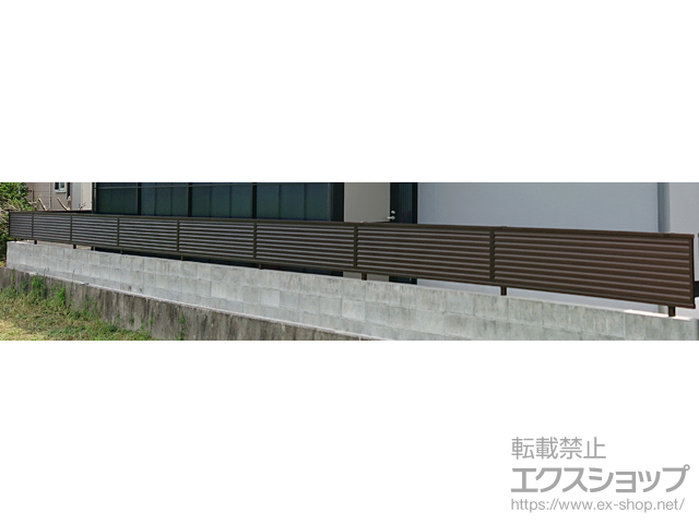 島根県出雲市ののフェンス・柵 ミエーネフェンス 目隠しルーバータイプ 自由柱施工 施工例