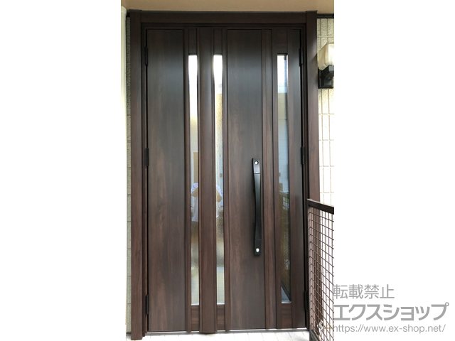 神奈川県横浜市のLIXIL リクシル（トステム）の玄関ドア リシェント玄関ドア3 断熱K2仕様 親子仕様(ランマ無)外観左吊元 G15型 ※手動仕様 施工例
