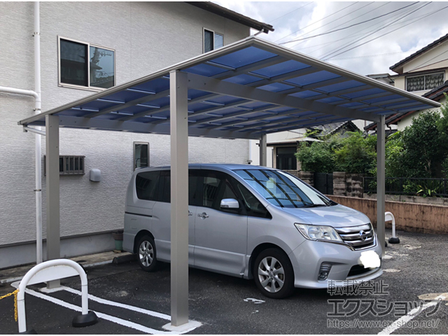 長崎県佐世保市ののカーポート エフルージュ ツイン FIRST 積雪〜20cm対応+屋根ふき材補強部品 施工例