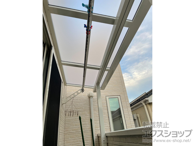 千葉県船橋市ののバルコニー・ベランダ屋根 スピーネ F型 屋根タイプ 単体 積雪〜20cm対応 施工例