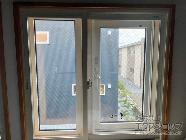 北海道岩見沢市のの二重窓（内窓） インプラス 引違い窓 変則2枚建 施工例