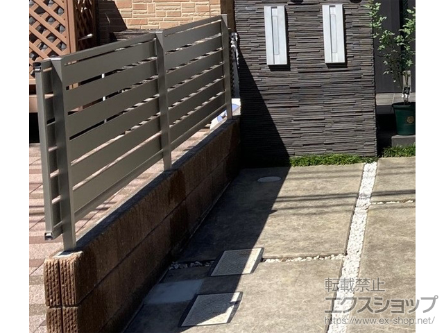 東京都江戸川区ののフェンス・柵 シンプレオフェンスSY1F型 横スリット 自由柱施工 施工例