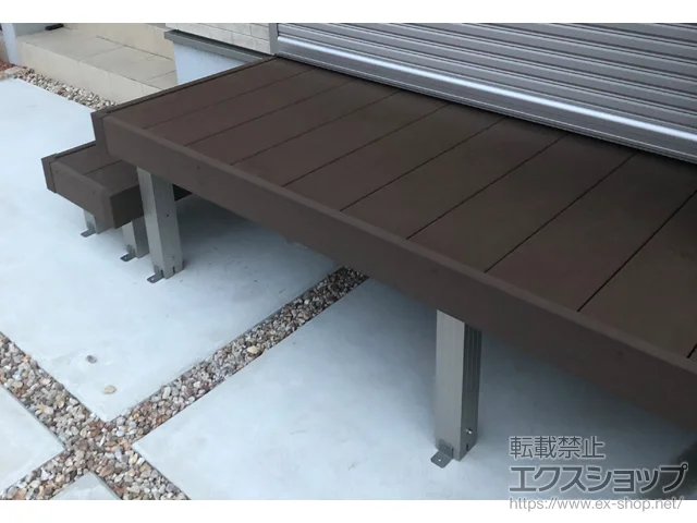 千葉県松戸市のYKKAPのウッドデッキ リウッドデッキ 200+独立式リウッドステップ2型 施工例