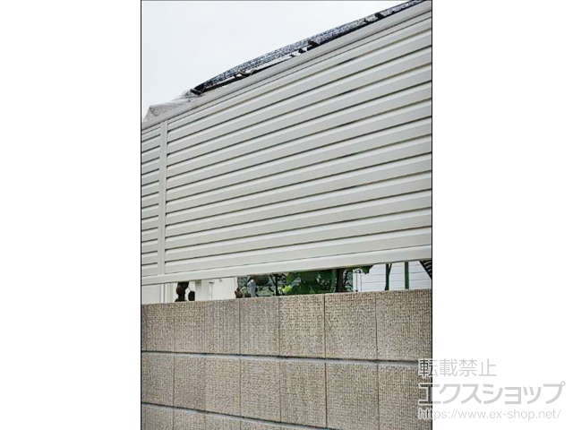 岡山県玉野市ののフェンス・柵 ミエーネフェンス 目隠しルーバータイプ　自由柱施工 施工例