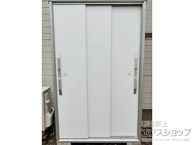 大分県別府市のの物置・屋外倉庫 エスモ 一般型 1215×537×1914 ESF-1205A-TW 施工例
