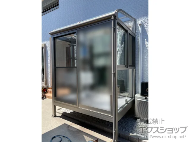福岡県北九州市のLIXIL(リクシル)のテラス囲い・サンルーム サニージュ R型 床納まり ランマ無 積雪～20cm対応 施工例