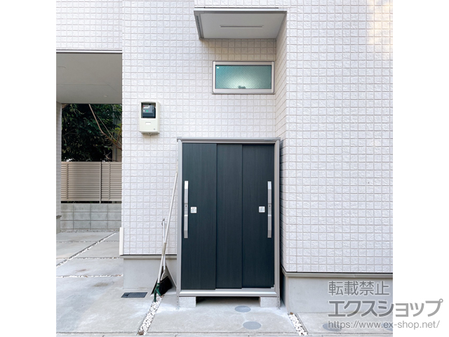 東京都杉並区のの物置・屋外倉庫 エスモ 一般型 1065×537×1614 ESF-1005D-WE 施工例