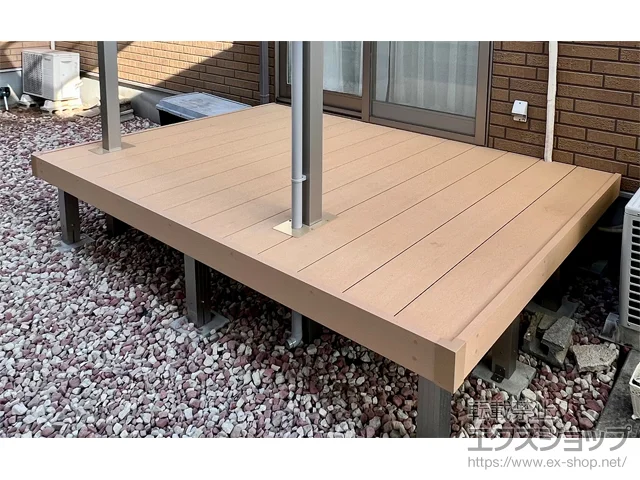 愛媛県松山市のYKKAPのウッドデッキ リウッドデッキ 200 施工例