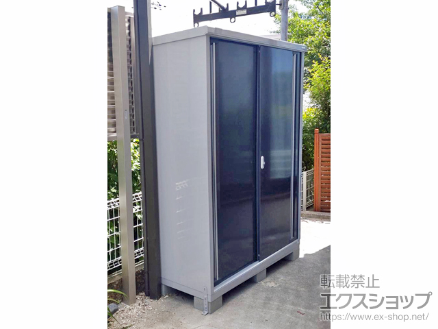 兵庫県宝塚市ののフェンス・柵 ミエーネ目隠しルーバーフェンス 上段のみ設置 自立建て用 施工例